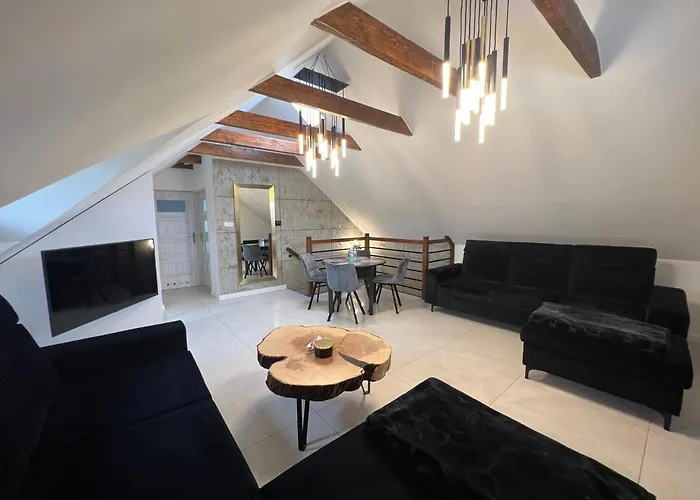 Apartament Piekoszowska Targi Domek Parking